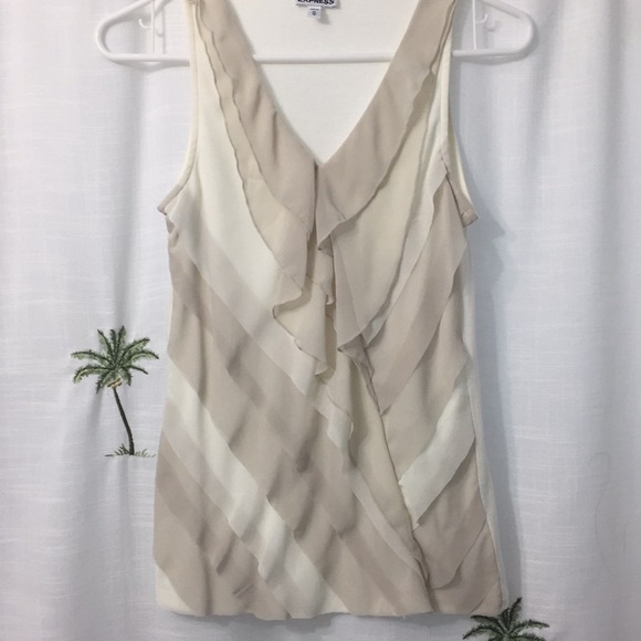 Express Ruffle Blouse - Picture 2 of 5